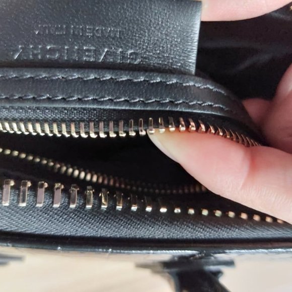 Givenchy Mini Antigona Mock Croc - Picture 6 of 8